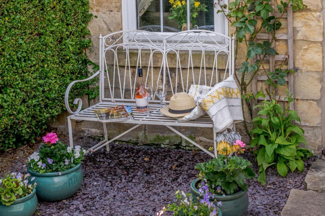 Snowdrop Cottage Wetherby Extérieur photo