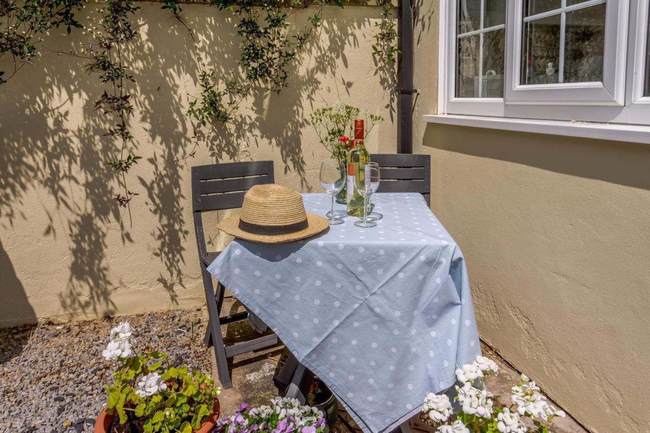Snowdrop Cottage Wetherby Extérieur photo